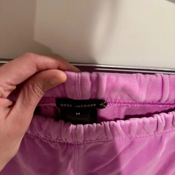 Good American Women's Wide Leg Sweatpants in Lollipop 008 - Picture 4 of 4